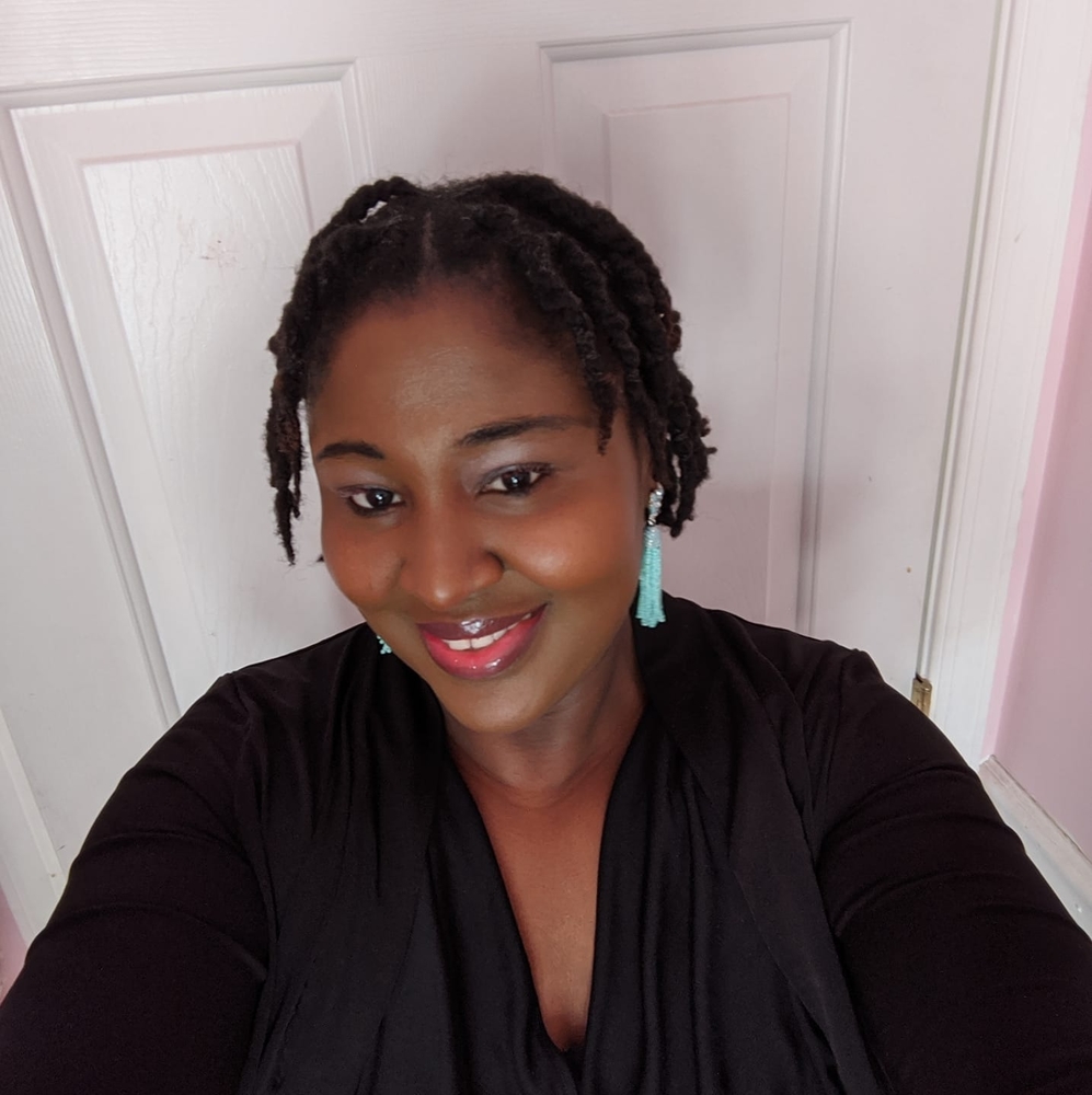 Meet your Posher, Eunice